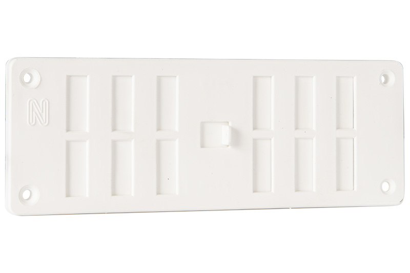 63601900 Closable ventilation grid 165x60mm white